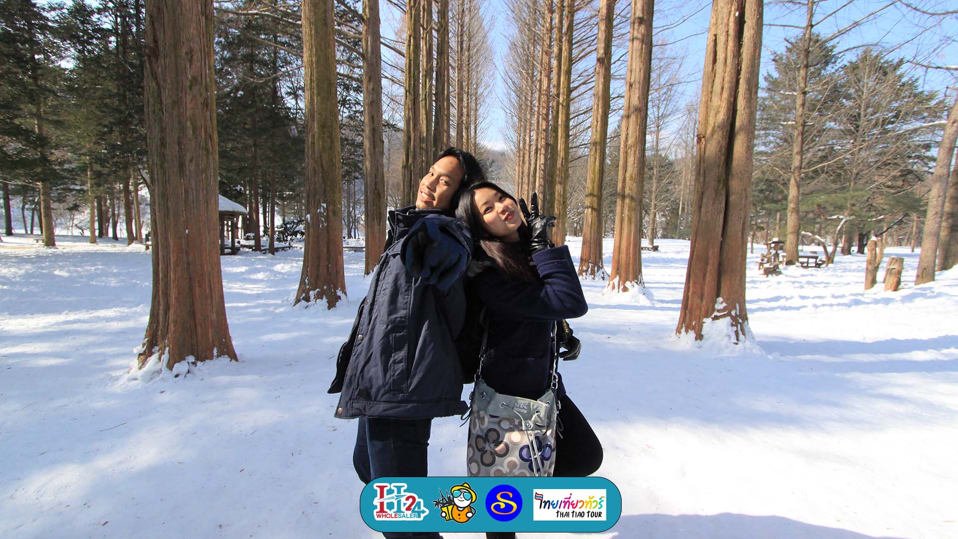 กรุ๊ปจอยหน้าร้านเกาหลี เดินทางช่วงหน้าหนาว เล่นสกีหิมะสนุกมาก